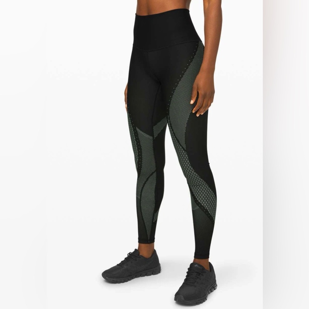 EUC Lululemon Mapped Out High-Rise SIZE: 6